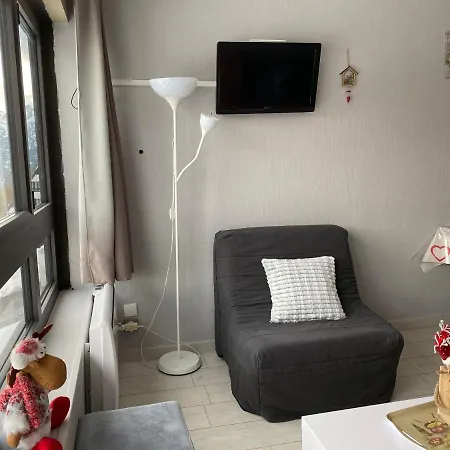 Apartamento Cortina 3 *